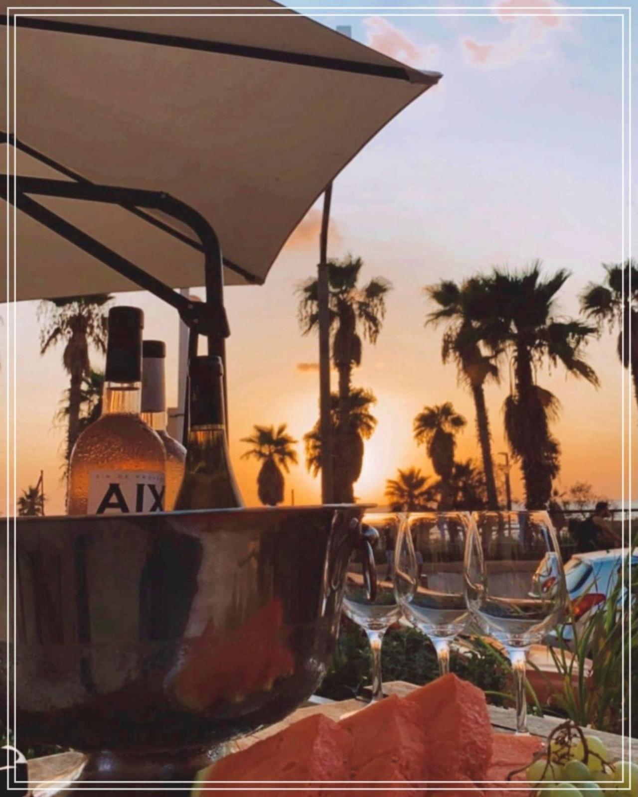 תל אביב Bugrashov Beach 88 Hotel And Spa מראה חיצוני תמונה